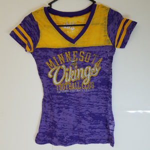 Touch by Alyssa Milano MN Vikings Shirt - Medium